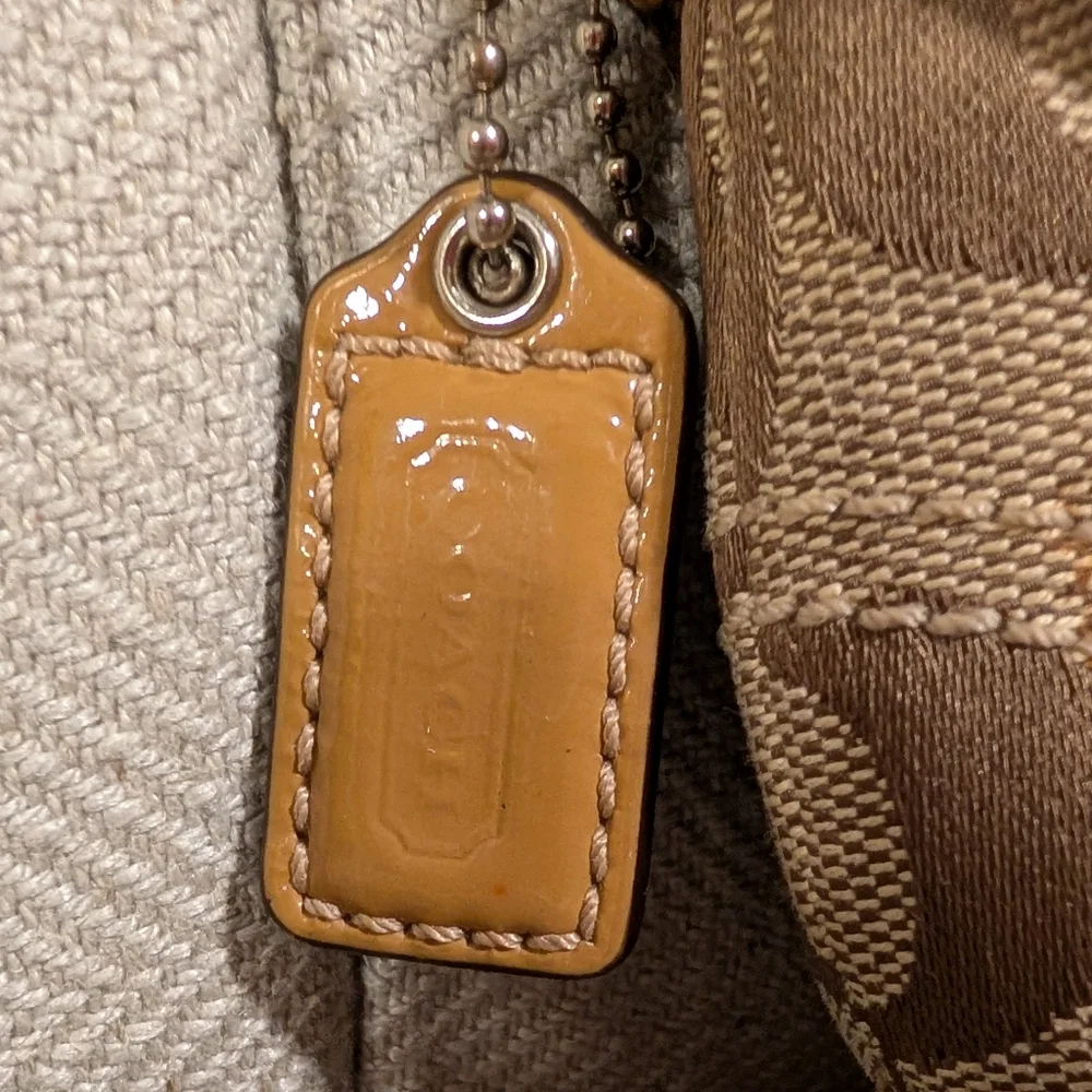 Coach Buckle Wristlet - Picture 5 of 6